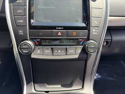 2017 Toyota Camry, $22000. Photo 8
