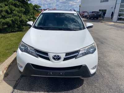 2014 Toyota RAV4, $13000. Photo 2