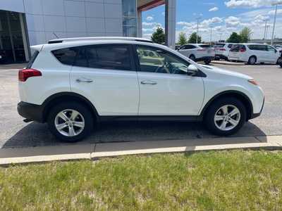 2014 Toyota RAV4, $13000. Photo 8