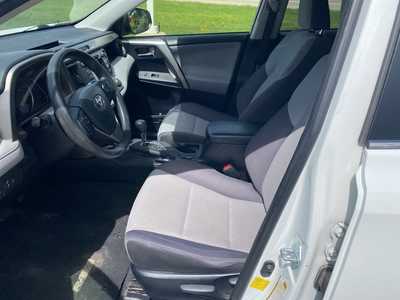 2014 Toyota RAV4, $13000. Photo 9