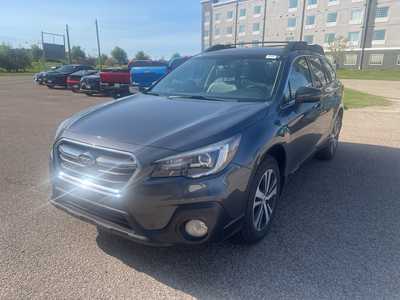 2019 Subaru Outback, $18500. Photo 3