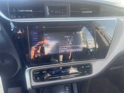 2017 Toyota Corolla, $16000. Photo 11