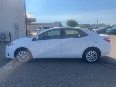 2017 Toyota Corolla, $16000. Photo 4
