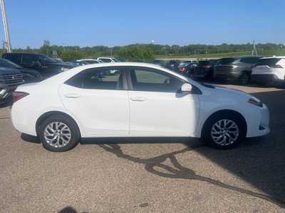 2017 Toyota Corolla, $16000. Photo 8