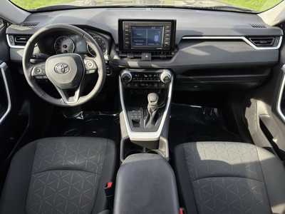 2022 Toyota RAV4, $33999. Photo 8