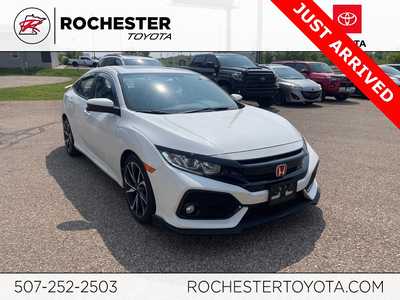 2019 Honda Civic, $23000. Photo 1