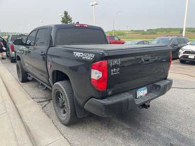 2020 Toyota Tundra Crew Cab, $42000. Photo 5