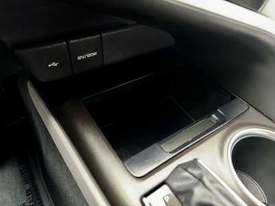 2022 Toyota Camry, $26000. Photo 10