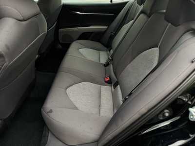 2022 Toyota Camry, $26000. Photo 5
