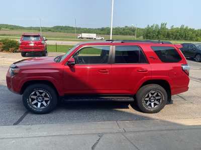 2021 Toyota 4Runner, $40000. Photo 4