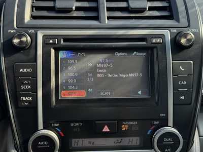 2012 Toyota Camry, $10500. Photo 2