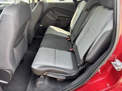 2015 Ford Escape, $14999. Photo 5