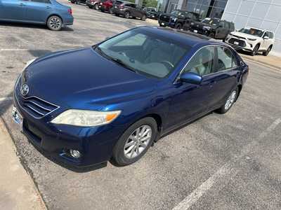 2010 Toyota Camry, $. Photo 2