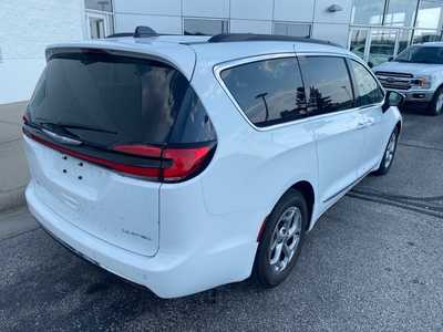 2023 Chrysler Pacifica, $31500. Photo 7