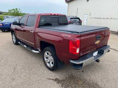 2016 Chevrolet 1500 Crew Cab, $28000. Photo 5