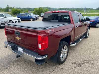 2016 Chevrolet 1500 Crew Cab, $28000. Photo 7