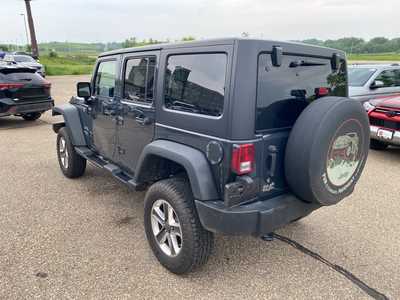 2017 Jeep Wrangler Unlimited, $13500. Photo 5