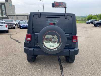 2017 Jeep Wrangler Unlimited, $13500. Photo 6