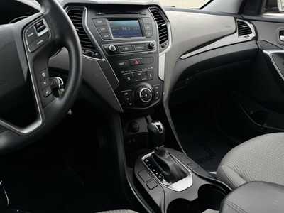 2018 Hyundai Santa Fe, $11790. Photo 12