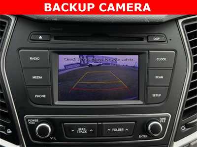2018 Hyundai Santa Fe, $11790. Photo 3