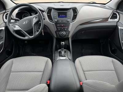 2018 Hyundai Santa Fe, $11790. Photo 7