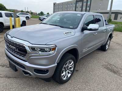 2022 RAM 1500 Crew Cab, $50000. Photo 3