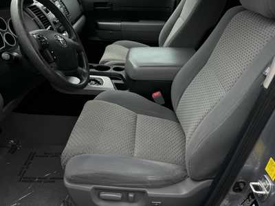 2011 Toyota Tundra Crew Cab, $22190. Photo 3