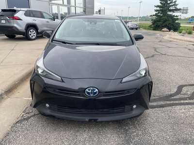 2022 Toyota Prius, $30000. Photo 2