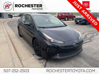 2022 Toyota Prius, $30000. Photo 1