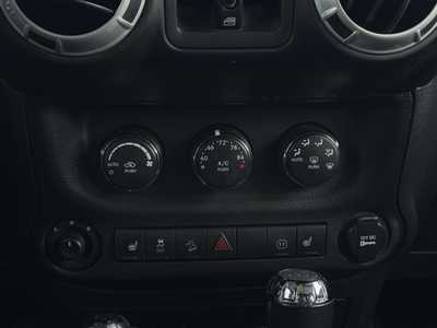2012 Jeep Wrangler Unlimited, $9390. Photo 8