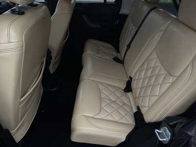 2013 Jeep Wrangler Unlimited, $23000. Photo 5