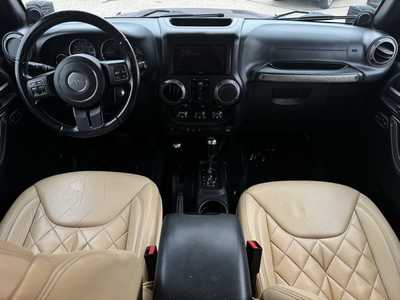 2013 Jeep Wrangler Unlimited, $22799. Photo 7