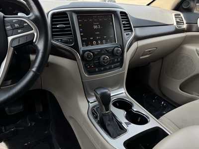 2016 Jeep Grand Cherokee, $10000. Photo 10