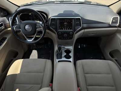 2016 Jeep Grand Cherokee, $10000. Photo 6