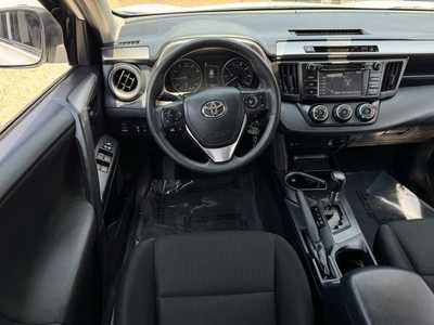 2017 Toyota RAV4, $18497. Photo 6