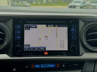 2019 Toyota Tacoma, $37000. Photo 2