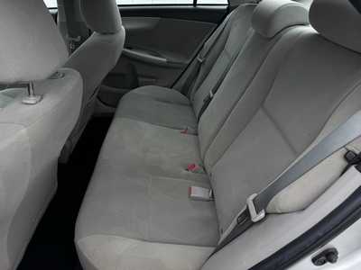 2012 Toyota Corolla, $6500. Photo 3