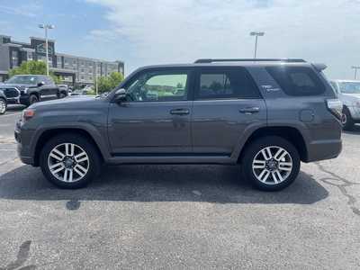 2022 Toyota 4Runner, $43500. Photo 4