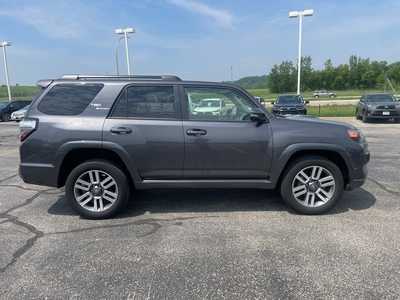2022 Toyota 4Runner, $43500. Photo 8