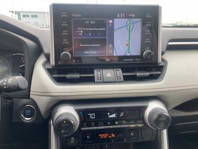2020 Toyota RAV4, $30500. Photo 11