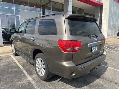 2014 Toyota Sequoia, $27800. Photo 4