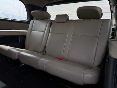 2014 Toyota Sequoia, $27999. Photo 8