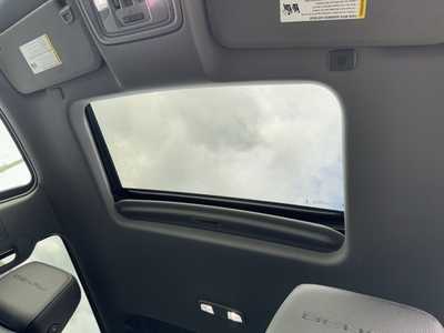 2019 GMC 1500 Crew Cab, $43498. Photo 6