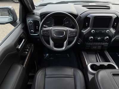 2019 GMC 1500 Crew Cab, $43498. Photo 8