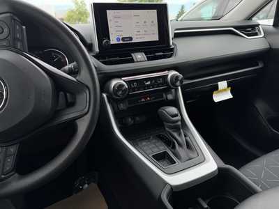 2025 Toyota RAV4, $33954. Photo 11