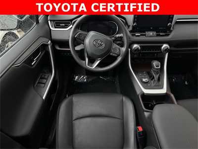 2022 Toyota RAV4, $39299. Photo 7
