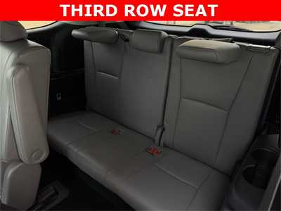 2022 Toyota Highlander, $43199. Photo 8