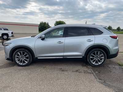 2021 Mazda CX-9, $24000. Photo 4