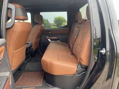 2023 Toyota Tundra Crew Cab, $50500. Photo 10