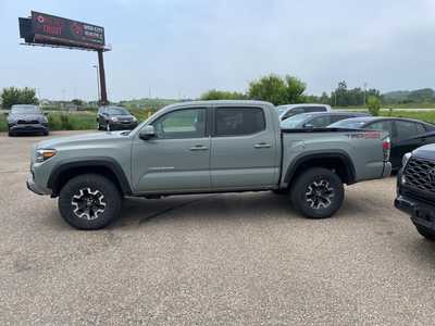 2022 Toyota Tacoma, $39500. Photo 4